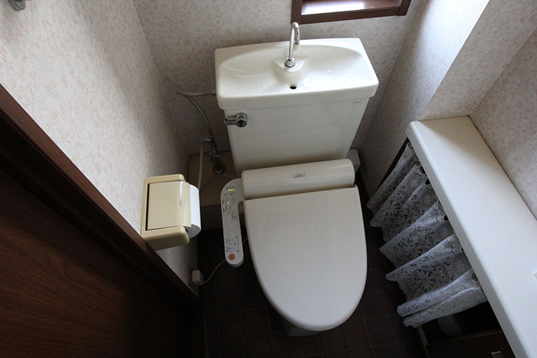【吉川市川野】水洗トイレ